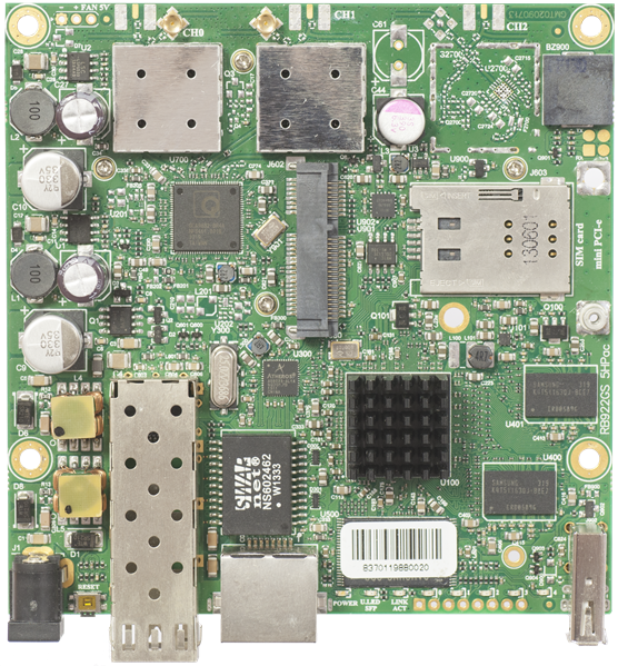 Точка доступа MikroTik RouterBOARD 922UAGS with 720MHz Atheros CPU, 128MB RAM, 1xGigabit LAN, USB, 1xSFP, miniPCIe, SIM slot, built-in 5Ghz 802.11a/c 2x2 two chain wireless, 2xMMCX connectors, RouterOS L4