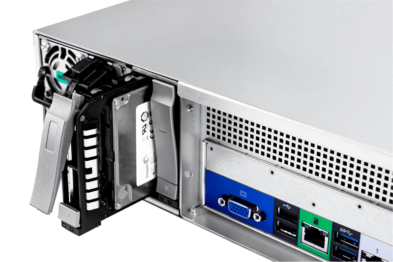 InWin IW-RS208-07/8038mm fan*4/Mini-SAS HD backplane(12G)/ rear 2.5"HDD module/PDB AcBel R2CU6801A/Acbel R1CA2801A, Platinum, CRPS 800W (one module)*2/ 2.5" Screwless hot-swap SSD