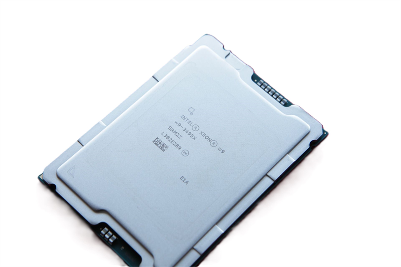 Процессор CPU Intel Xeon W9-3495X, 56 cores, 1.9-4.6-4.8GHz, 105MB, 350W, DDR5-4800, LGA4677, PK8071305081500