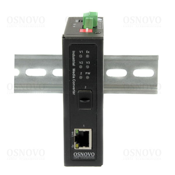 Медиаконвертер OSNOVO OMC-1000-11X/I Промышленный компактный медиаконвертер Gigabit Ethernet. Порты: 1 x GE (10/100/1000Base-T), 1 x GE SFP (100/1000Base-X). Поддержка режима CCTV: Увеличение расстояния передачи дан