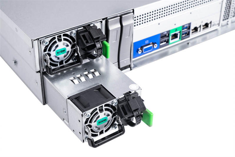 InWin IW-RS208-07/8038mm fan*4/Mini-SAS HD backplane(12G)/ rear 2.5"HDD module/PDB AcBel R2CU6801A/Acbel R1CA2801A, Platinum, CRPS 800W (one module)*2/ 2.5" Screwless hot-swap SSD