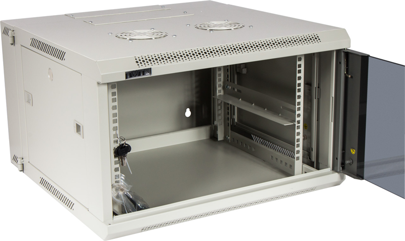 Шкаф Шкаф настенный серии Pro, 3-секционный, 6U 600x600, стеклянная дверь