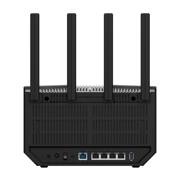 роутер ASUS RT-BE92U//802.11 a/b/g/n/ac/ax/ax/be, 2,4 + 6 gGz, black