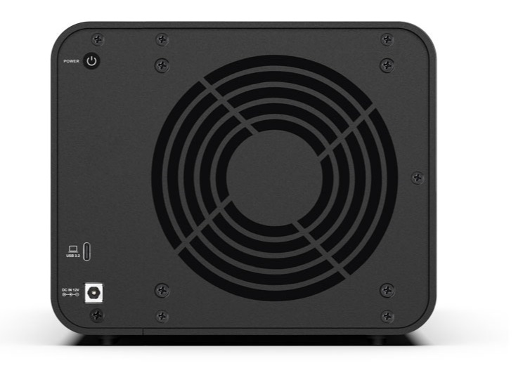 Система хранения данных TerraMaster D4-320 DAS tower/JBOD,RAID0,1/up to 4 SATA(3,5' or 2,5')/1xUSB3.1 Type-C gen2/1xPS/1YW