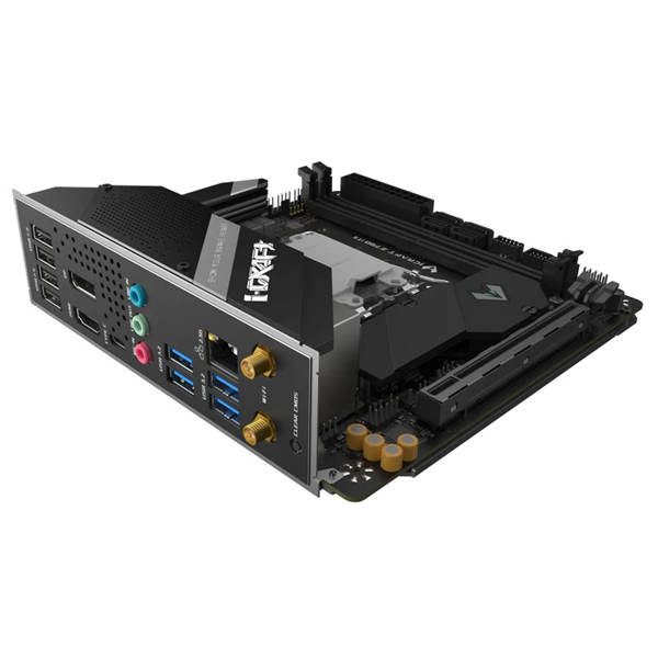 Материнская плата MAXSUN MS-iCraft Z790ITX WIFI, LGA1700, Z790, 2*DDR5, 4*SATA3, 2*M.2, 4*USB 3.2, 4*USB 2.0, Type-C, 1*PCIEx16, HDMI+DP, mITX