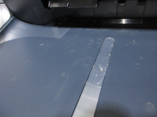 Принтер HP LaserJet Enterprise 700 M712dn (A3, 1200dpi, 40ppm, 512Mb, 3trays 250+250+100, USB2.0/extUSBx2/GigEth/HIP/ePrint, repl. Q7543A, Q7545A) (следы намокания, потертости, грязь.)